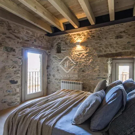 Age Villa