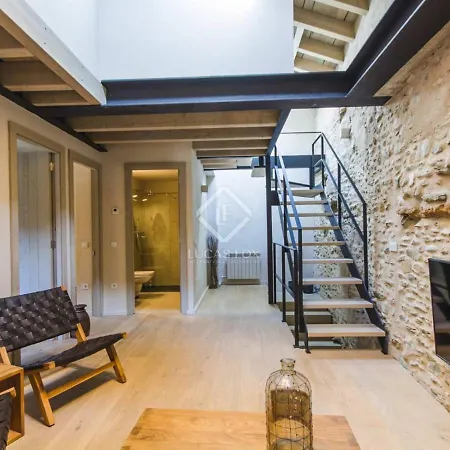Age Villa